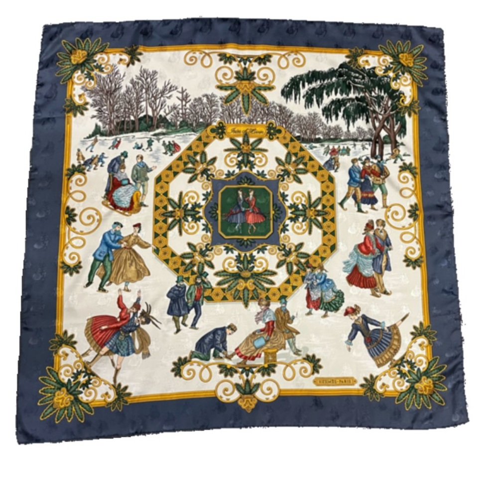 Hermes Carrie 90 Joies d’Hiver silk holiday scarf